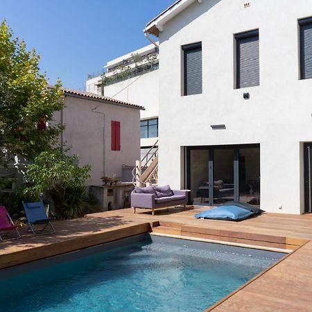 Le Petit Nid Des Chutes Lavies Hotel Marseille Exterior photo